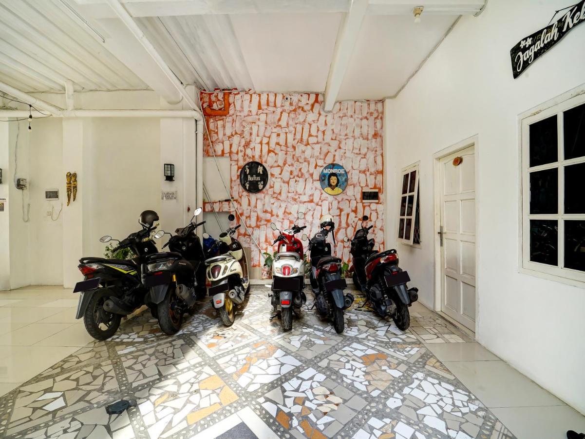 Super Oyo 91173 Guesthouse King Puntodewo Pakualaman Exteriér fotografie