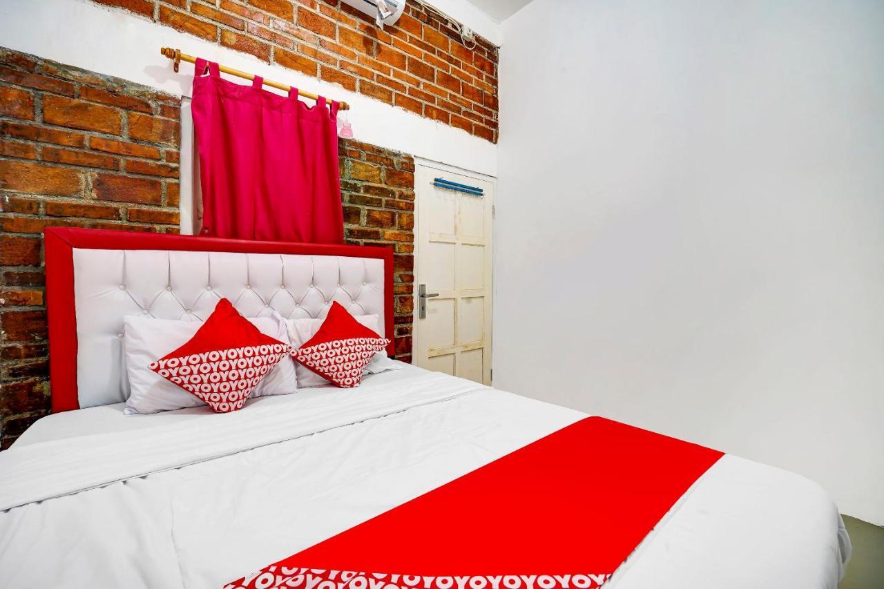Super Oyo 91173 Guesthouse King Puntodewo Pakualaman Exteriér fotografie