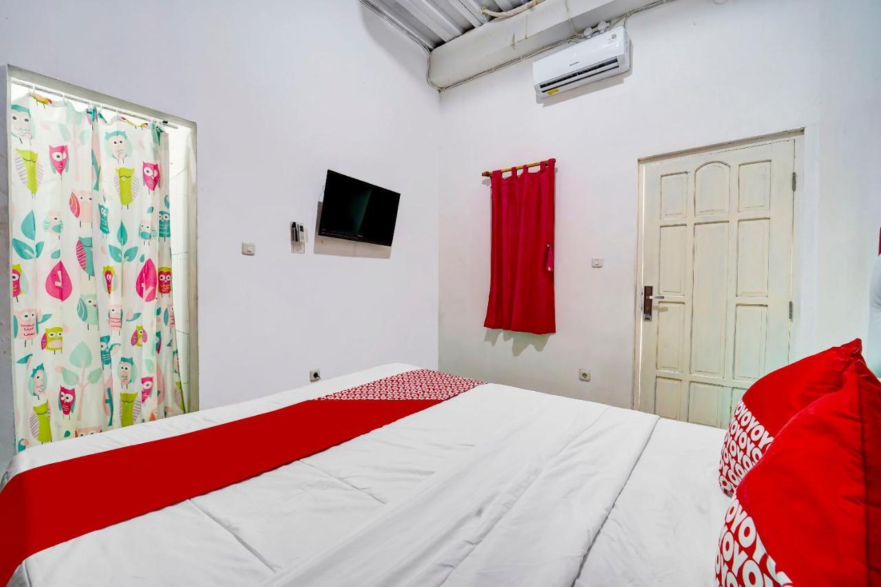 Super Oyo 91173 Guesthouse King Puntodewo Pakualaman Exteriér fotografie